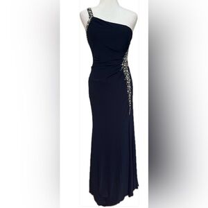 Elegant May Queen Couture Navy Gown – Size 4